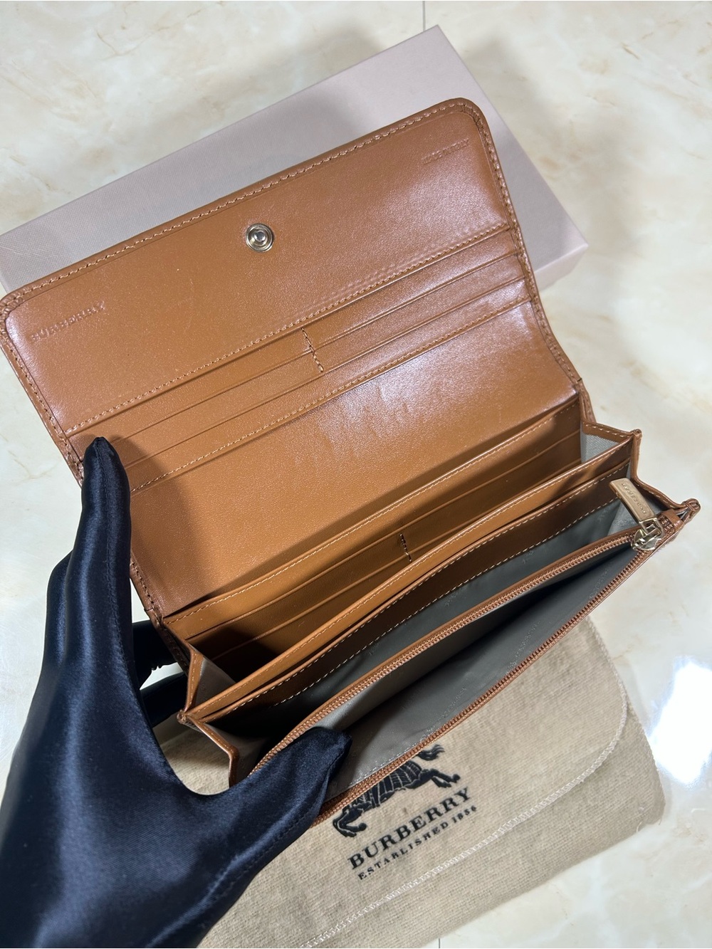 Burberry Wallet - Picture 11 of 16